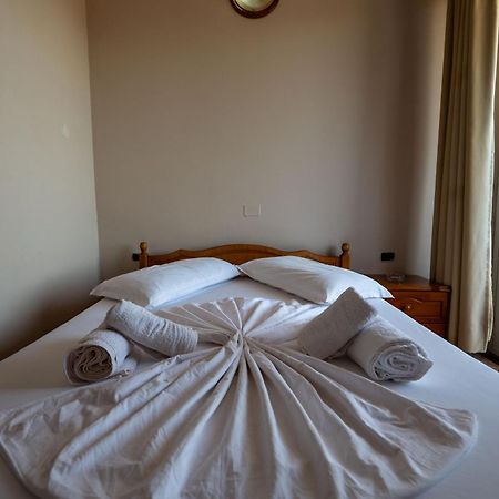 Hotel Nika Radhime Exterior photo
